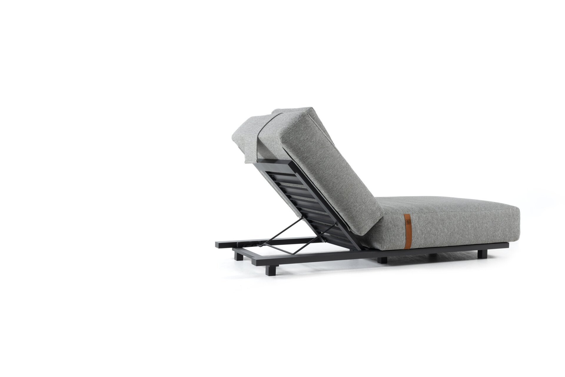 Ferias sunbed low perspective studio _01.jpg