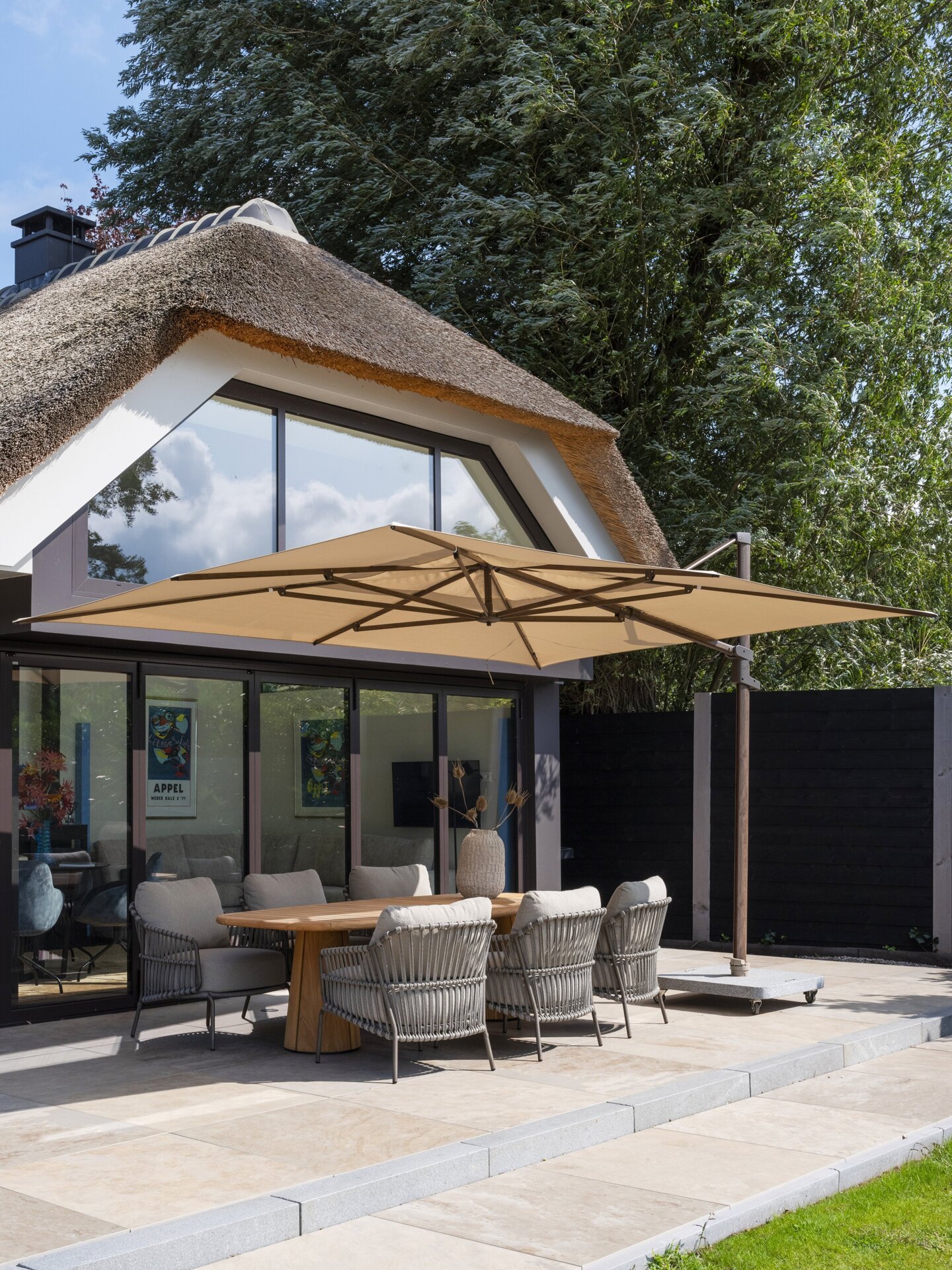 Finca parasol 300x400cm Wenge frame with Beach canopy outdoor 01.jpg